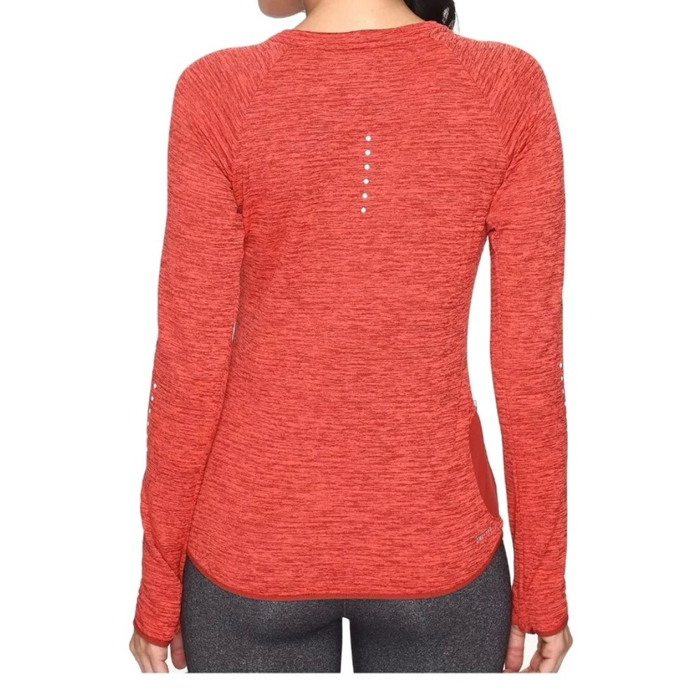 Nike Dri-Fit Therma Sphere Element Top - Picture 2 of 11